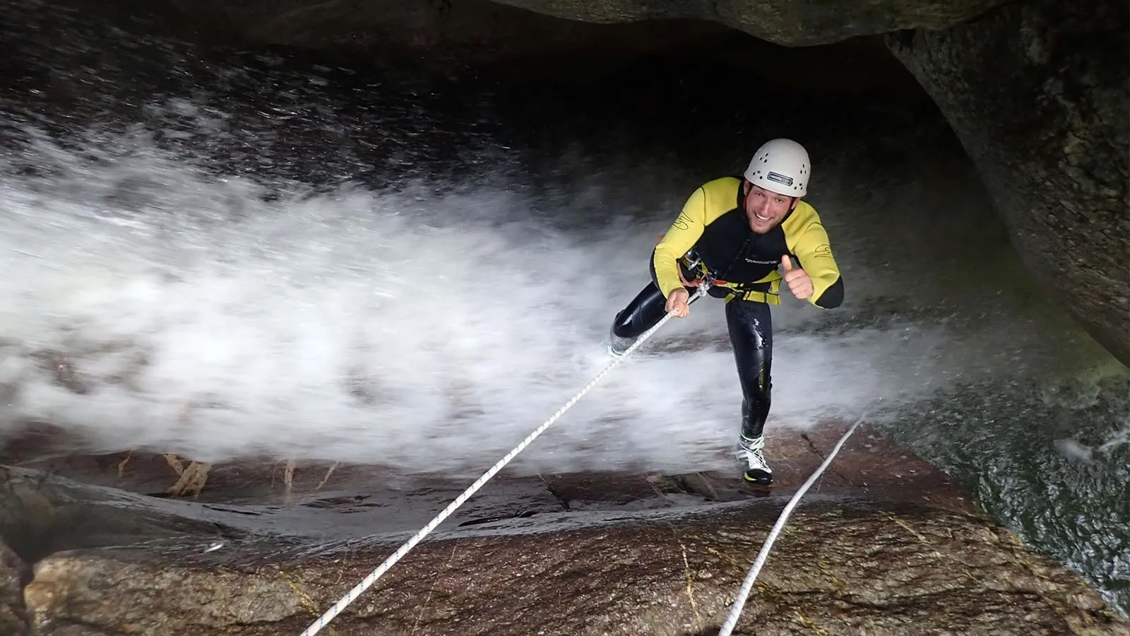 Canyoning in der Starzlachklamm im Allgäu