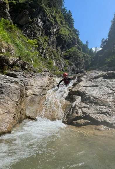 Naturnahe Schlucht im Strindenbach
